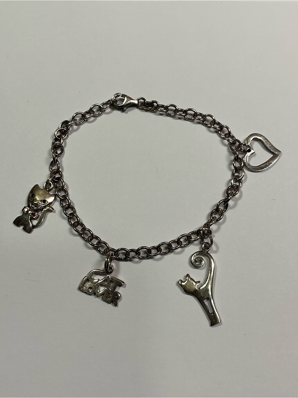 Sterling Silver Cat Lovers Charm Bracelet. 7.5 inches long
